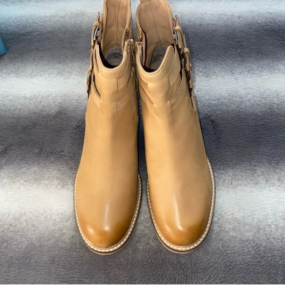 Seychelles Tan Leather Buckle Ankle Booties Women’s Size 10 New in Box - Picture 7 of 14